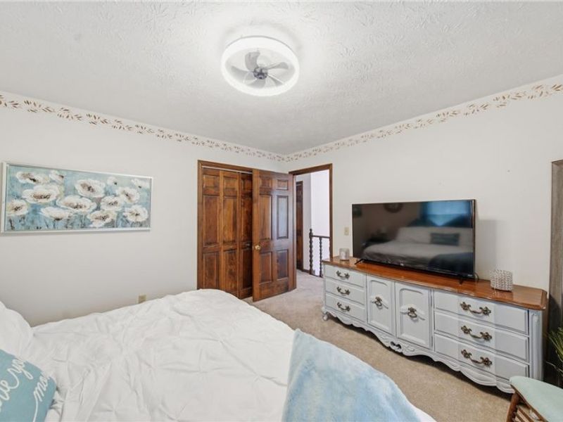524 Ridgewood Boulevard, Belpre, OH 45714 Photo 33