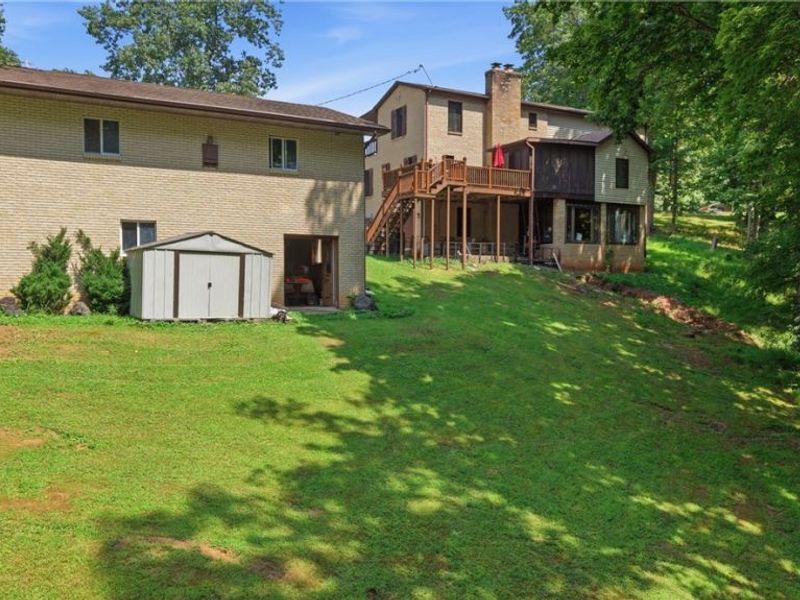 524 Ridgewood Boulevard, Belpre, OH 45714 Photo 5
