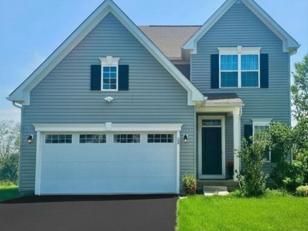 22 Oakwood Blvd, Union, NJ 08827