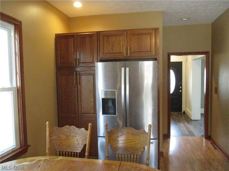 326 E Wilson Avenue, Girard, OH 44420 Photo 11