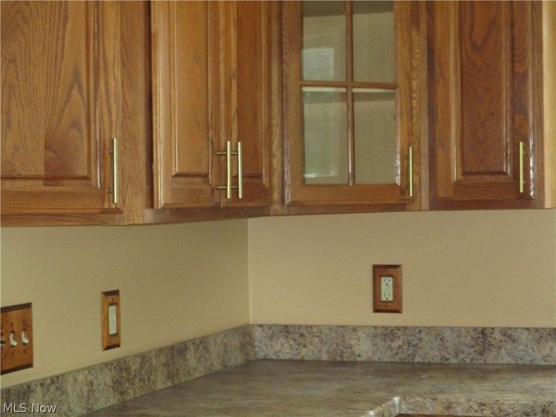 326 E Wilson Avenue, Girard, OH 44420 Photo 11
