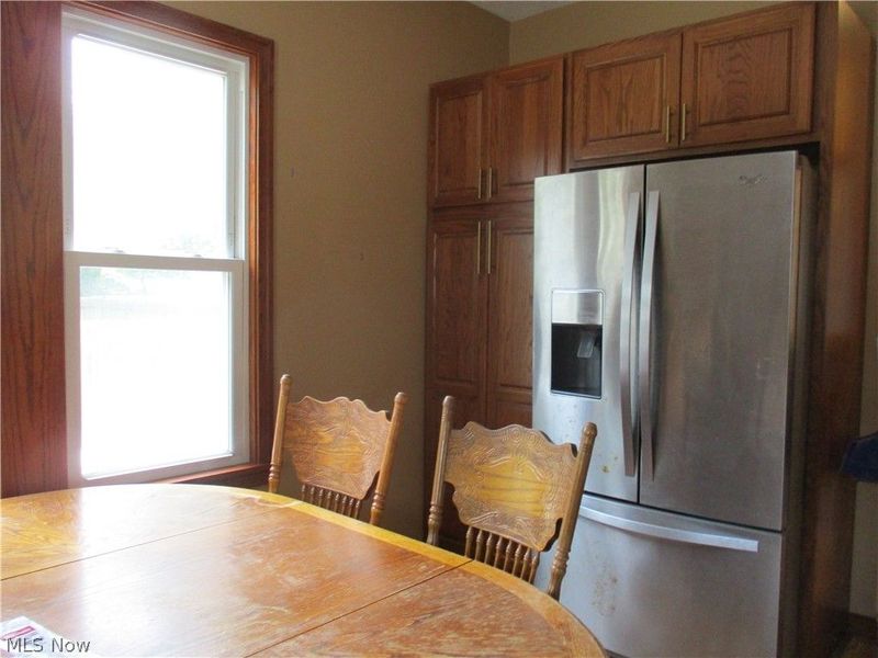 326 E Wilson Avenue, Girard, OH 44420 Photo 6