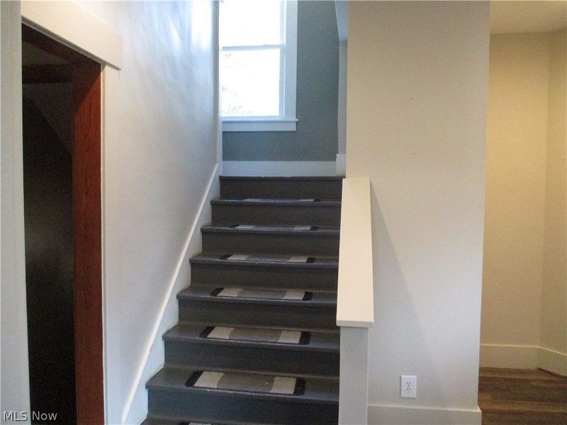326 E Wilson Avenue, Girard, OH 44420 Photo 7