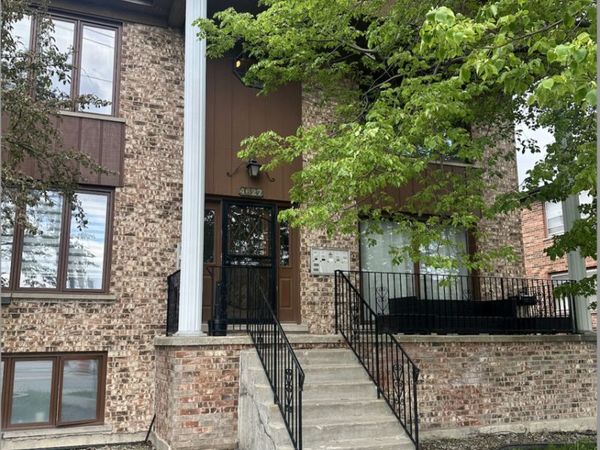 4627 Eberly Avenue , Unit 2S, Brookfield, IL 60513