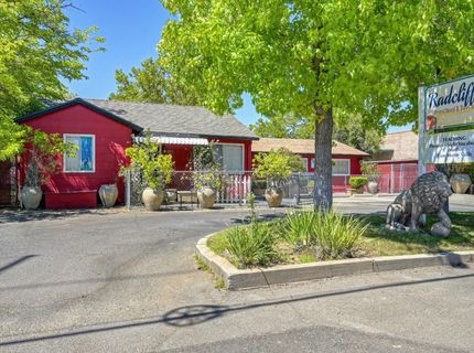 9271 Elk Grove Blvd, Elk Grove, CA 95624 Photo