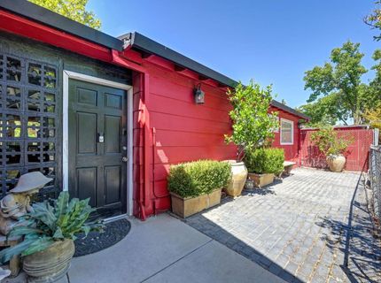 9271 Elk Grove Blvd, Elk Grove, CA 95624 Photo