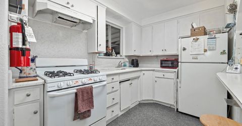 9271 Elk Grove Blvd, Elk Grove, CA 95624 Photo