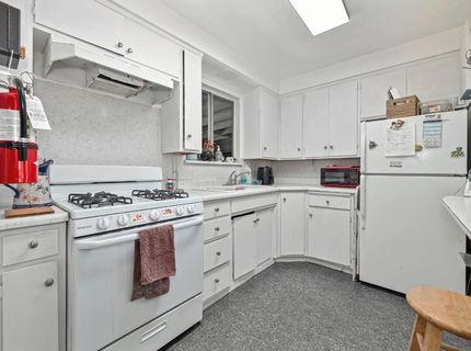 9271 Elk Grove Blvd, Elk Grove, CA 95624 Photo