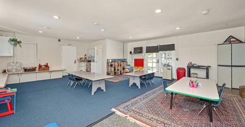 9271 Elk Grove Blvd, Elk Grove, CA 95624 Photo