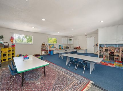 9271 Elk Grove Blvd, Elk Grove, CA 95624 Photo