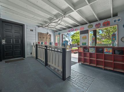 9271 Elk Grove Blvd, Elk Grove, CA 95624 Photo