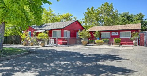 9271 Elk Grove Blvd, Elk Grove, CA 95624 Photo