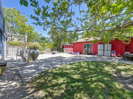 9271 Elk Grove Blvd, Elk Grove, CA 95624 Photo