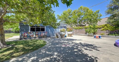 9271 Elk Grove Blvd, Elk Grove, CA 95624 Photo