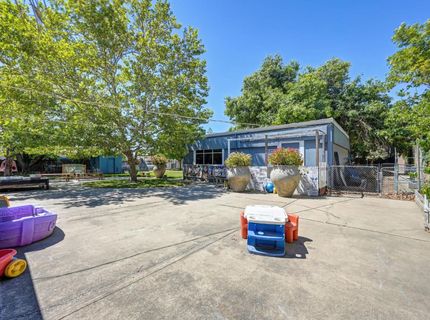 9271 Elk Grove Blvd, Elk Grove, CA 95624 Photo