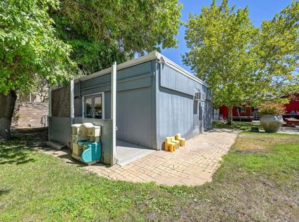 9271 Elk Grove Blvd, Elk Grove, CA 95624 Photo