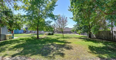 9271 Elk Grove Blvd, Elk Grove, CA 95624 Photo