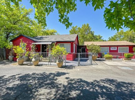 9271 Elk Grove Blvd, Elk Grove, CA 95624 Photo