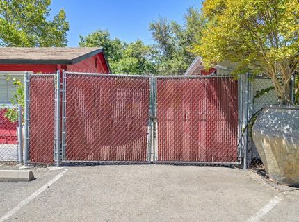 9271 Elk Grove Blvd, Elk Grove, CA 95624 Photo