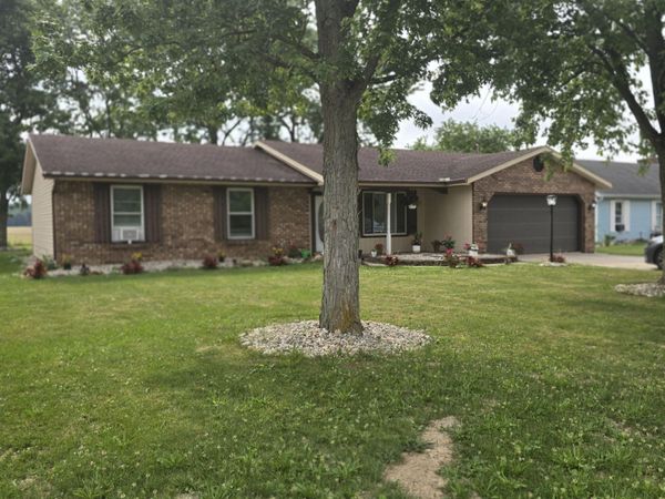 1029 N Emerald Road, Paulding, OH 45879