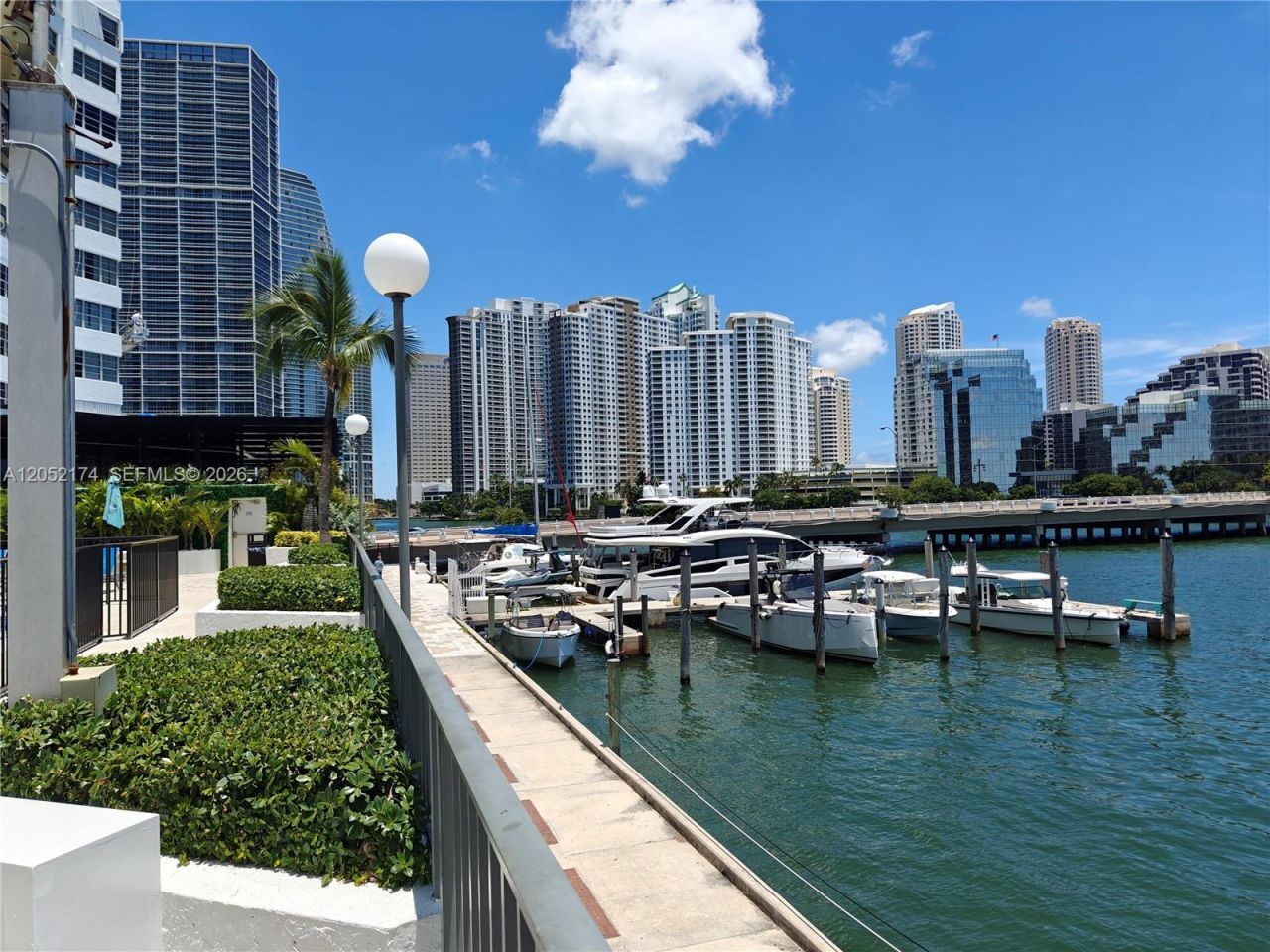 999 Brickell Bay Dr, Unit 1904, Miami, FL 33131 Photo
