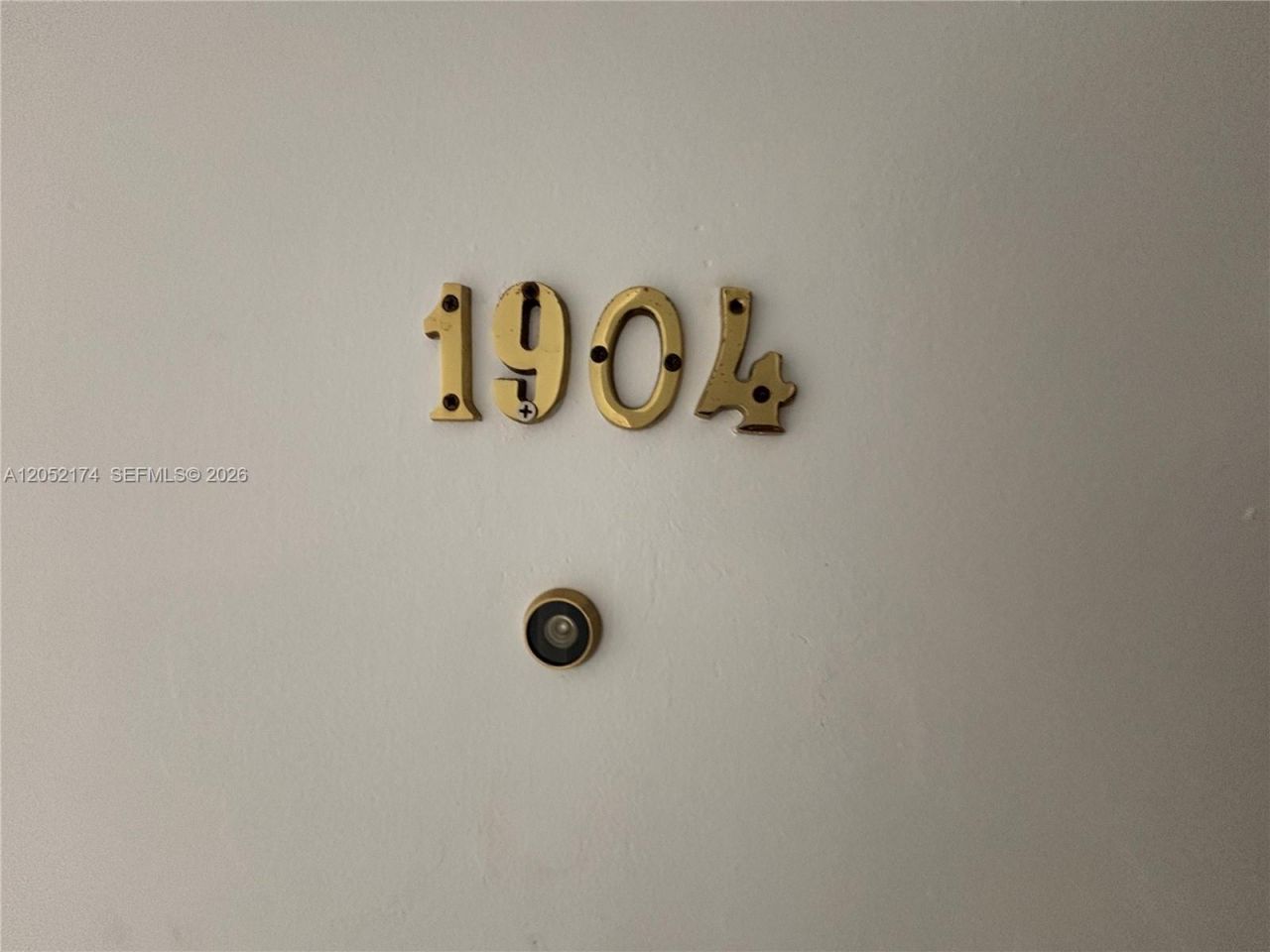 999 Brickell Bay Dr, Unit 1904, Miami, FL 33131 Photo