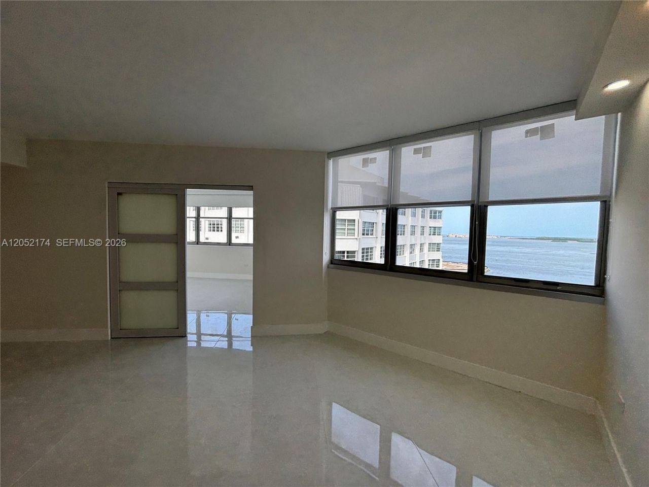 999 Brickell Bay Dr, Unit 1904, Miami, FL 33131 Photo