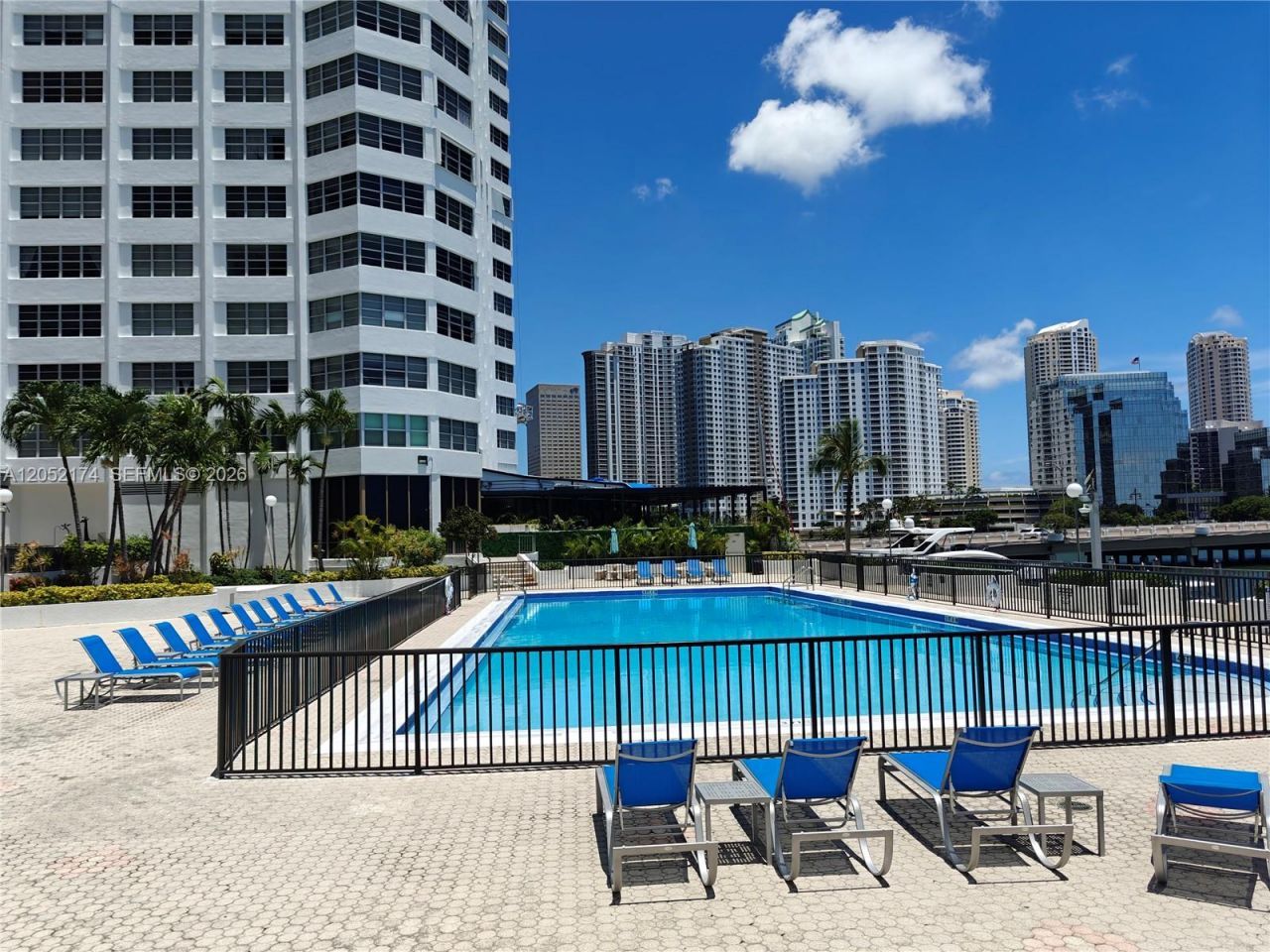 999 Brickell Bay Dr, Unit 1904, Miami, FL 33131 Photo