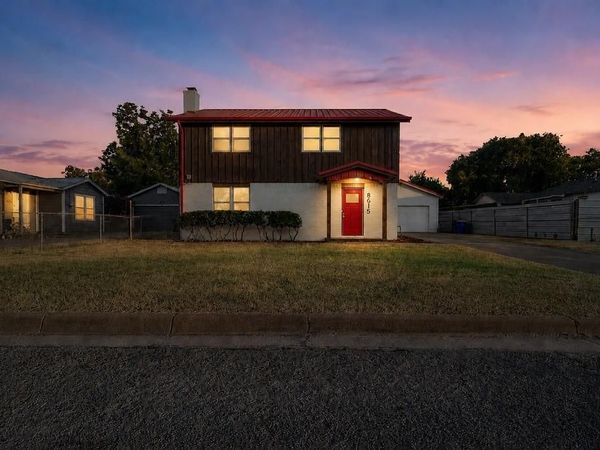 8615 Ronnie Street, White Settlement, TX 76108