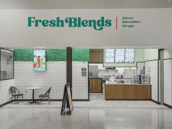 28800 Telegraph Rd , Southfield, MI 48034