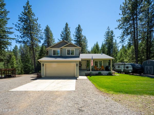 32127 N Hayden DR, Spirit Lake, ID 83869