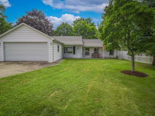 98 S 29th Street S, Battle Creek, MI 49015