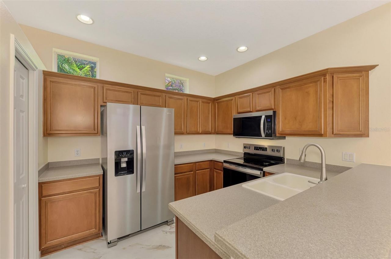 7803 33rd Street E, Sarasota, FL 34243 Photo