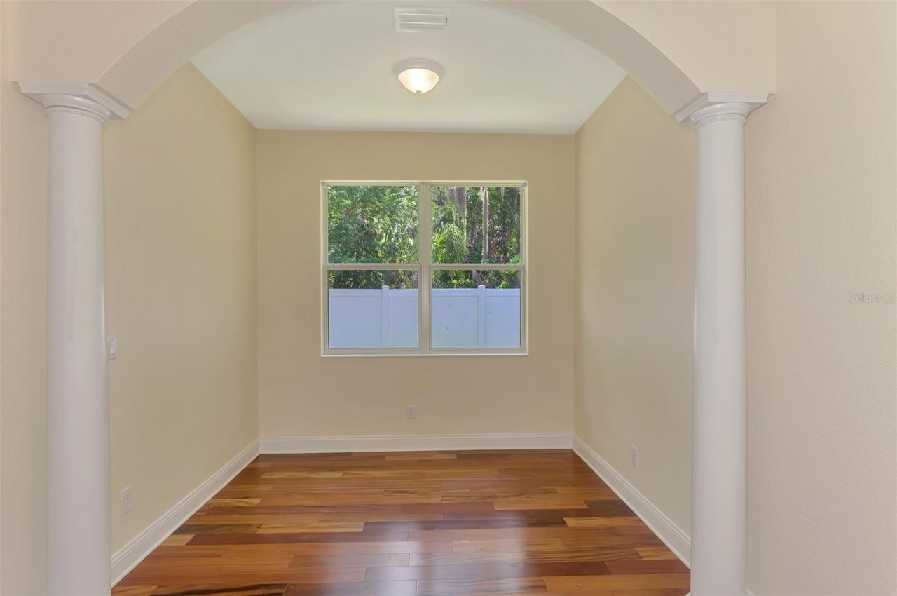 7803 33rd Street E, Sarasota, FL 34243 Photo