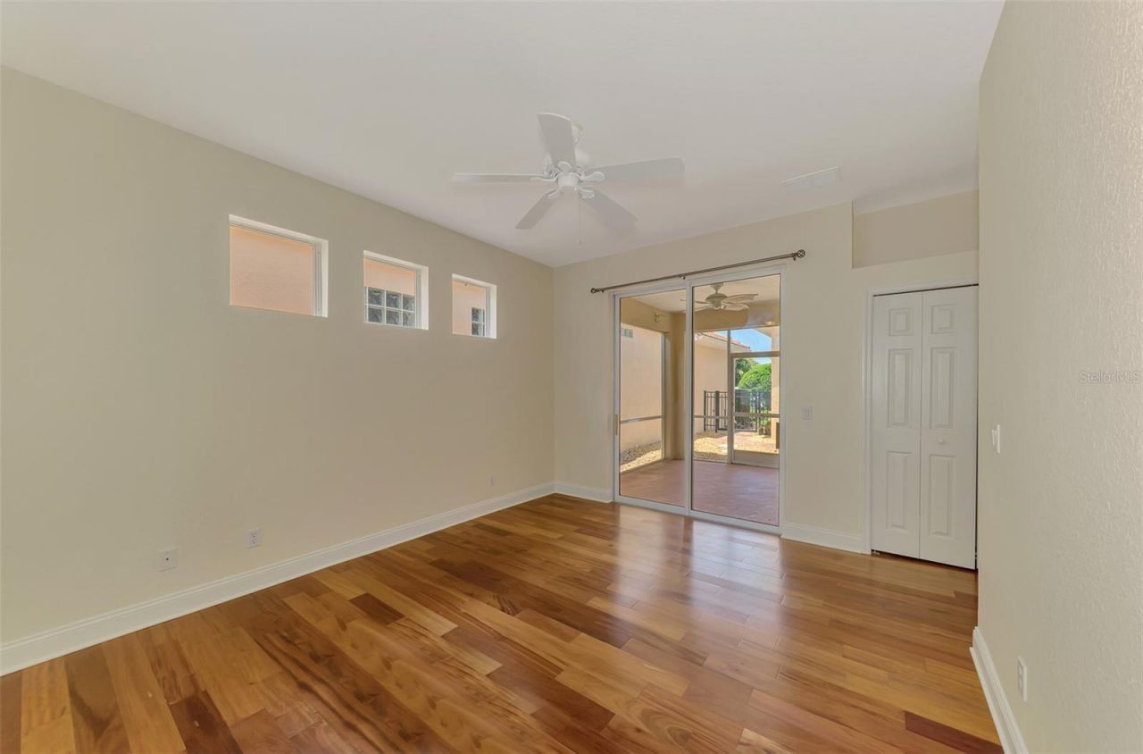 7803 33rd Street E, Sarasota, FL 34243 Photo