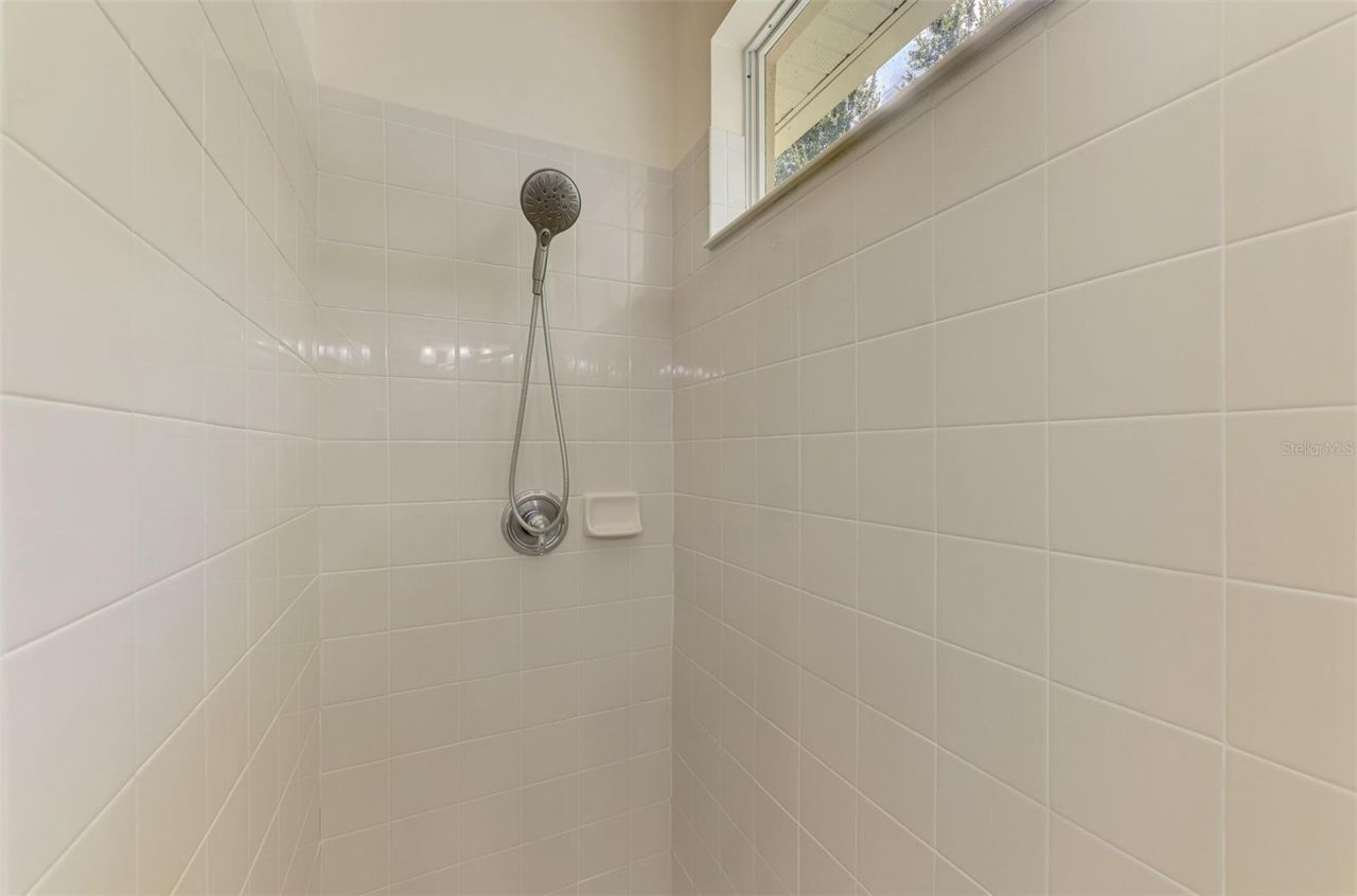 7803 33rd Street E, Sarasota, FL 34243 Photo