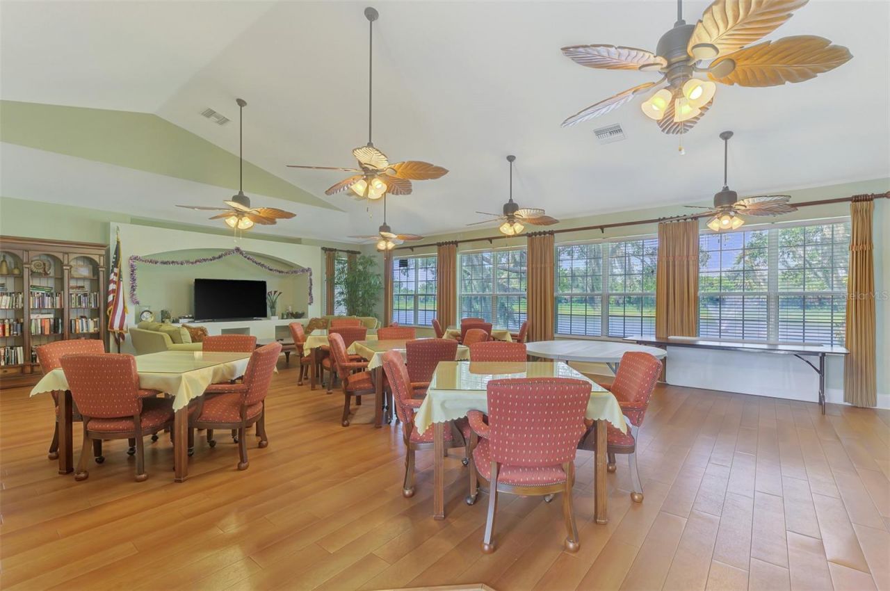 7803 33rd Street E, Sarasota, FL 34243 Photo