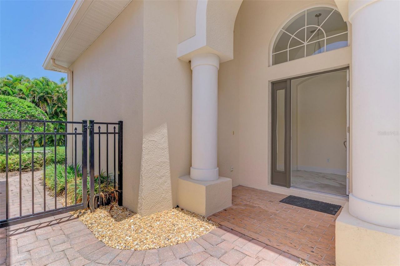 7803 33rd Street E, Sarasota, FL 34243 Photo