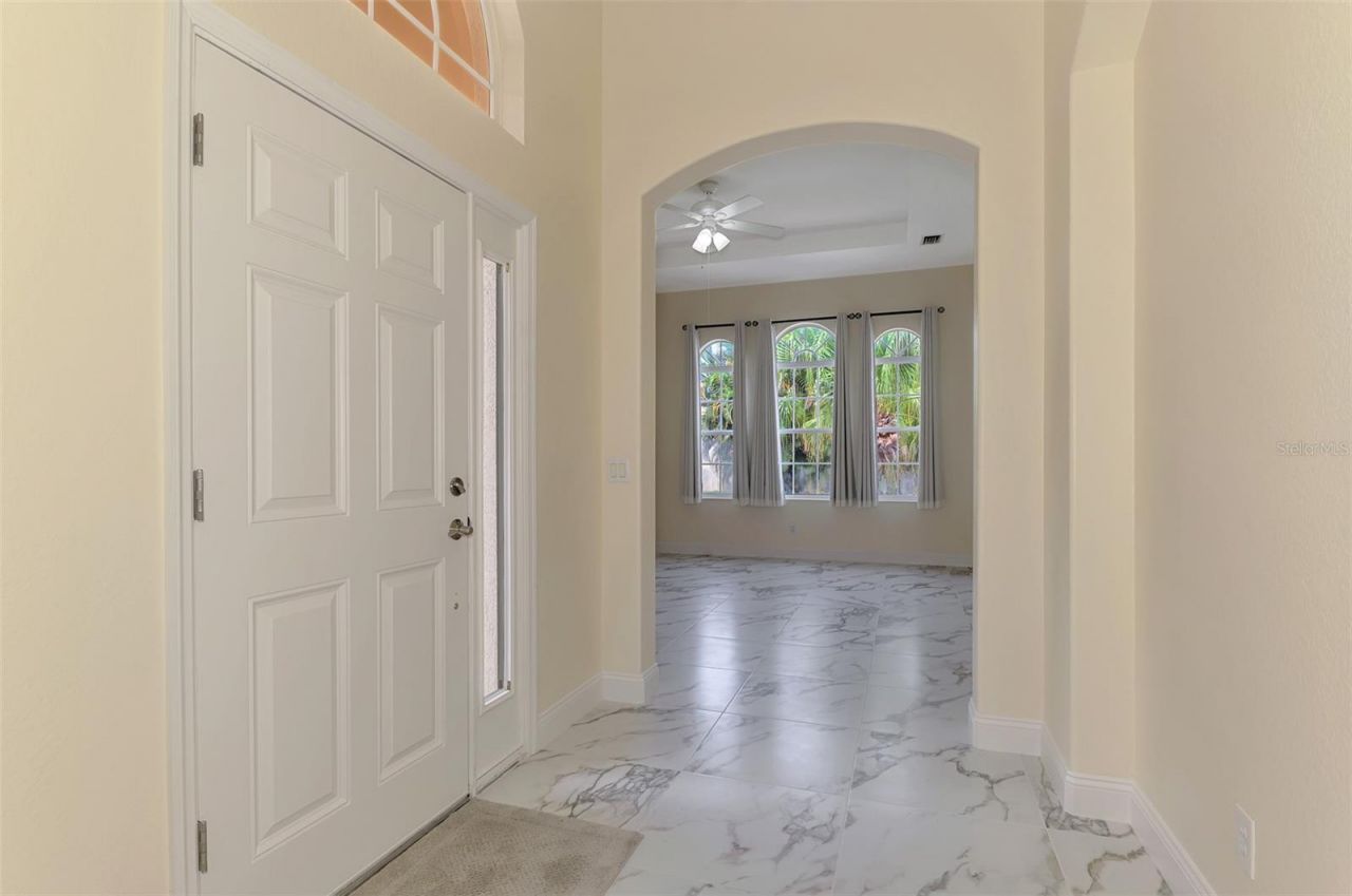7803 33rd Street E, Sarasota, FL 34243 Photo