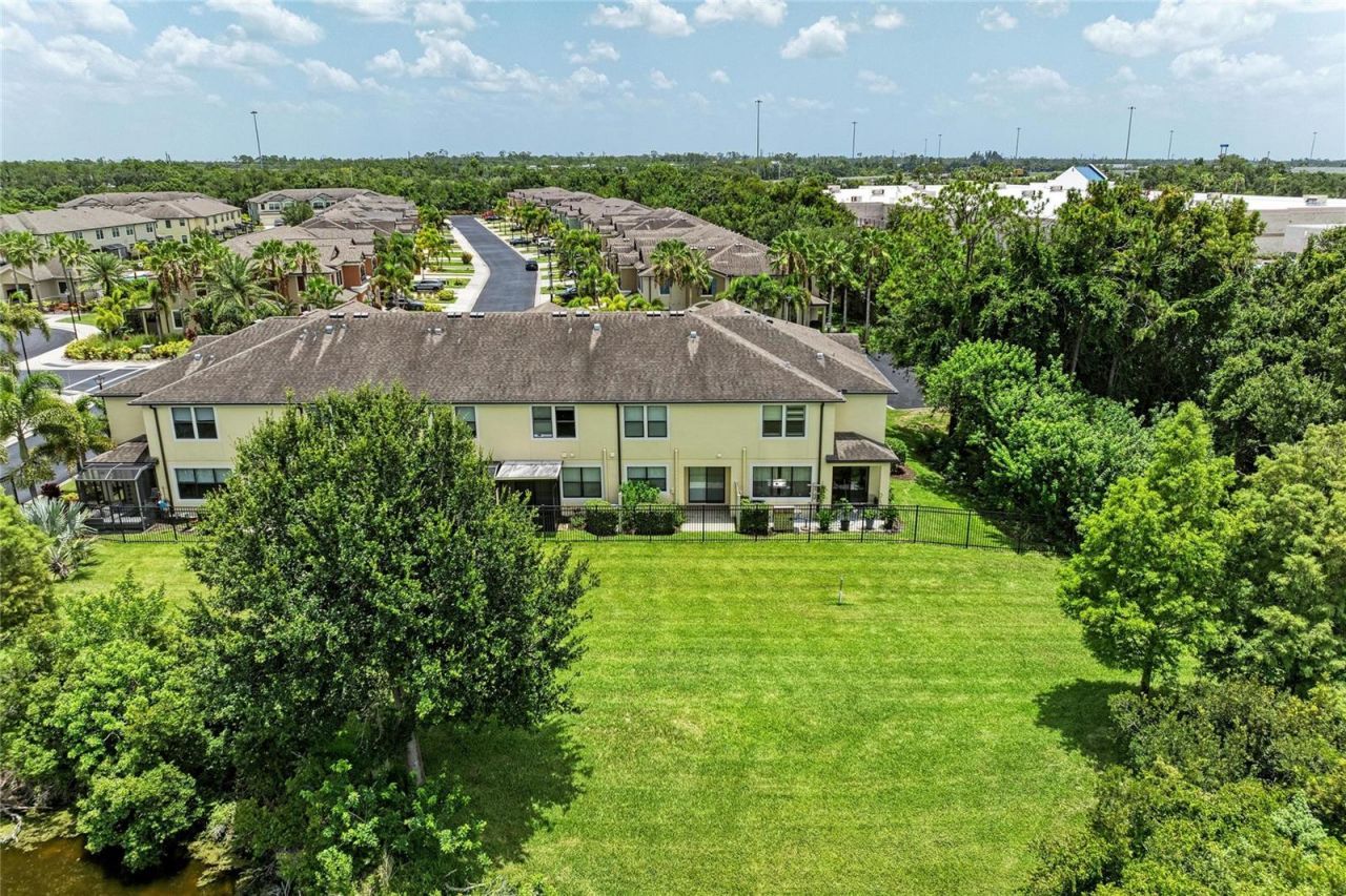 5286 78th St Circle E, Bradenton, FL 34203 Photo