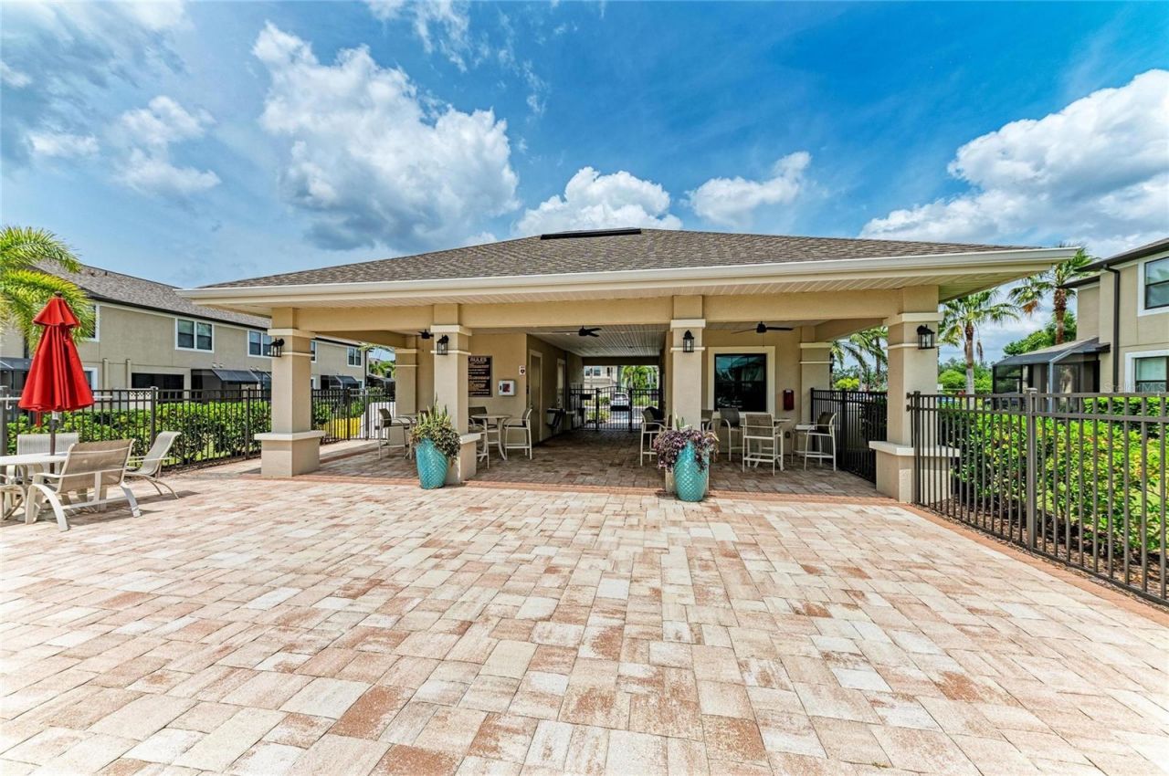 5286 78th St Circle E, Bradenton, FL 34203 Photo
