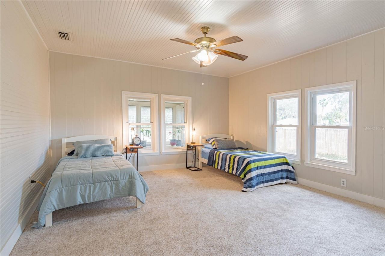 1175 Cr 463b, Lake Panasoffkee, FL 33538 Photo