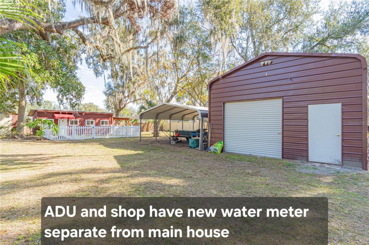 1175 Cr 463b, Lake Panasoffkee, FL 33538 Photo