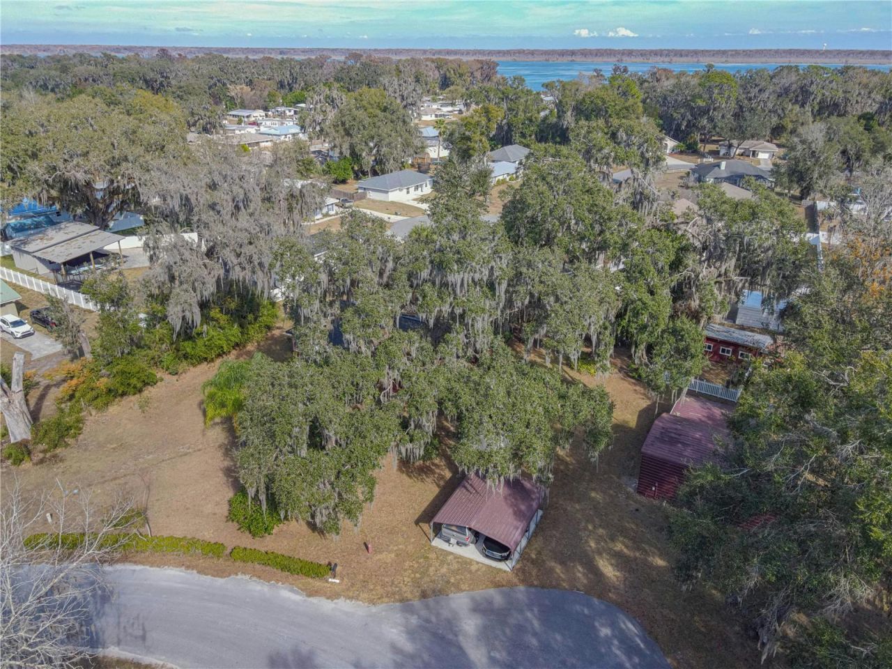 1175 Cr 463b, Lake Panasoffkee, FL 33538 Photo