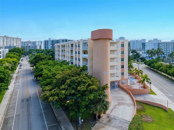 200 178th Dr , Unit 711, Sunny Isles Beach, FL 33160