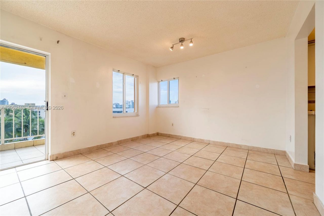200 178th Dr , Unit 711, Sunny Isles Beach, FL 33160 Photo