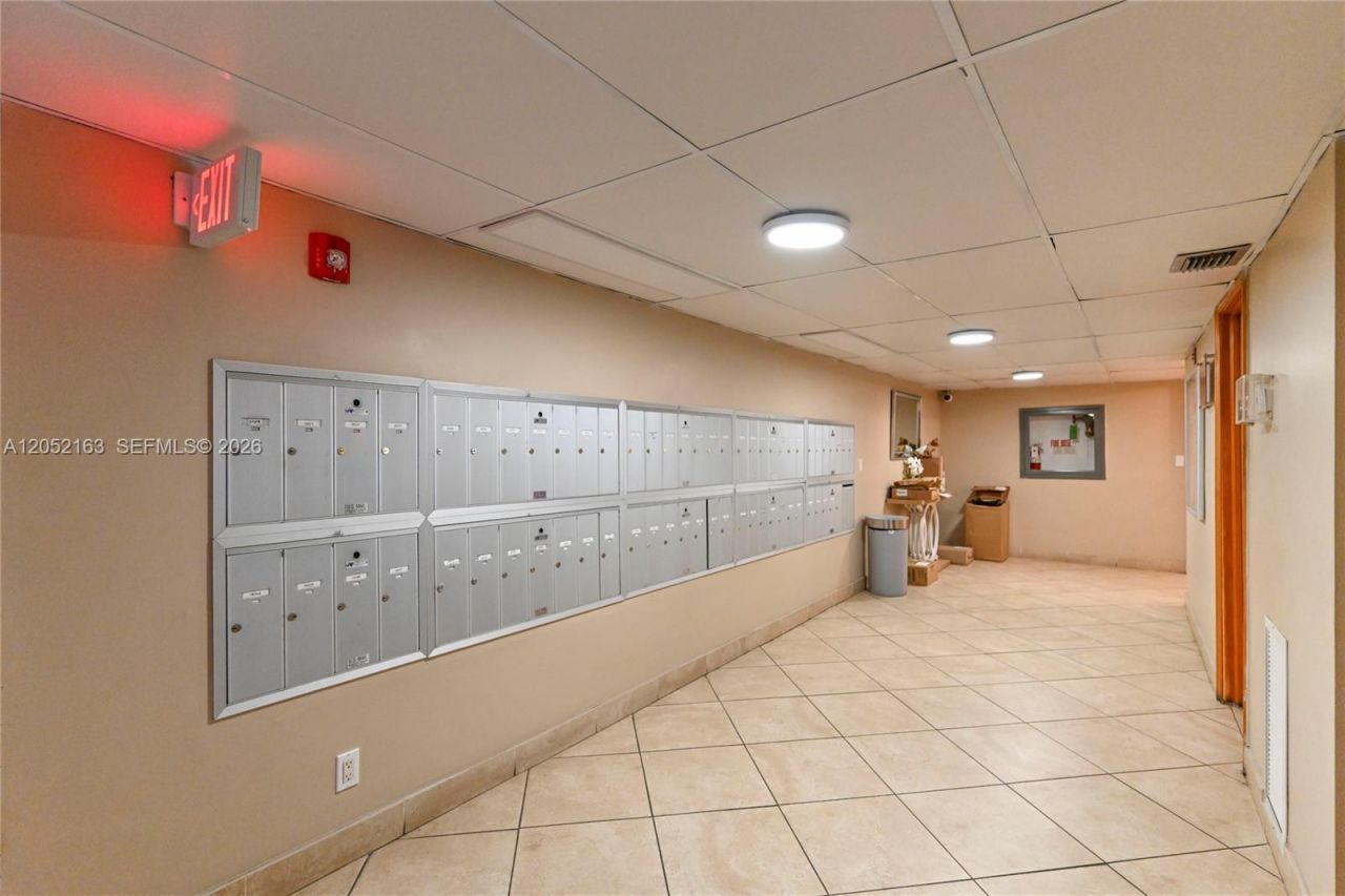 200 178th Dr , Unit 711, Sunny Isles Beach, FL 33160 Photo