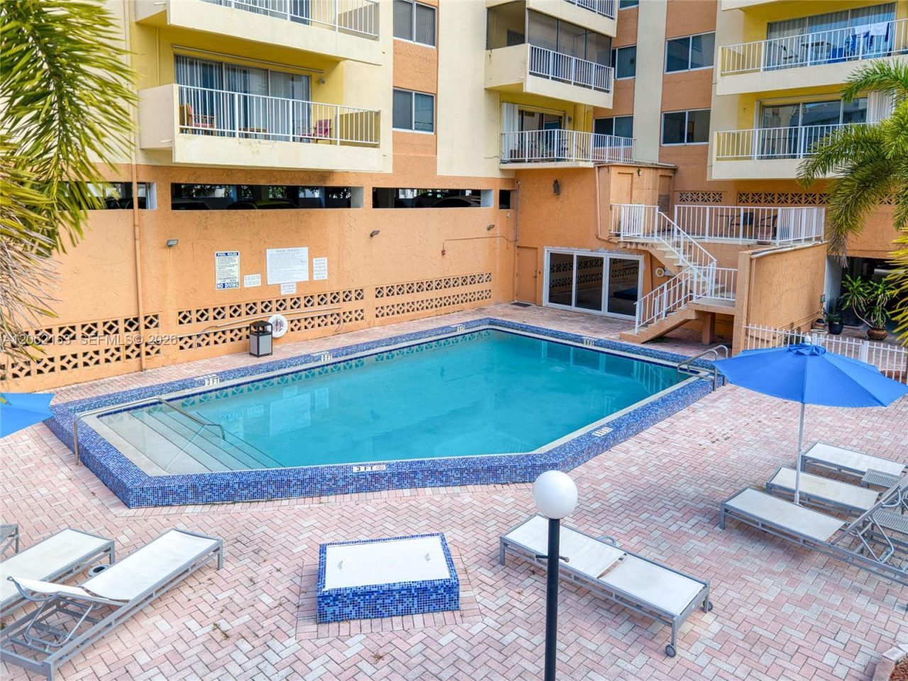 200 178th Dr , Unit 711, Sunny Isles Beach, FL 33160 Photo