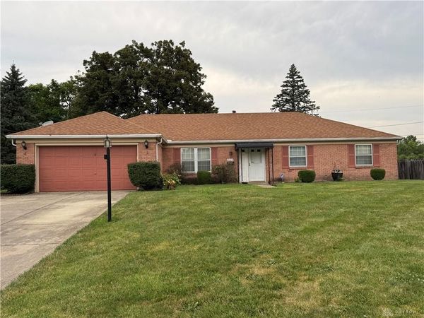 5125 Malibu Court, Dayton, OH 45426