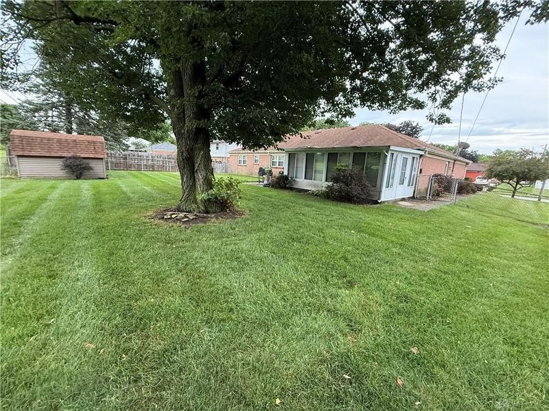 5125 Malibu Court, Dayton, OH 45426 Photo 4